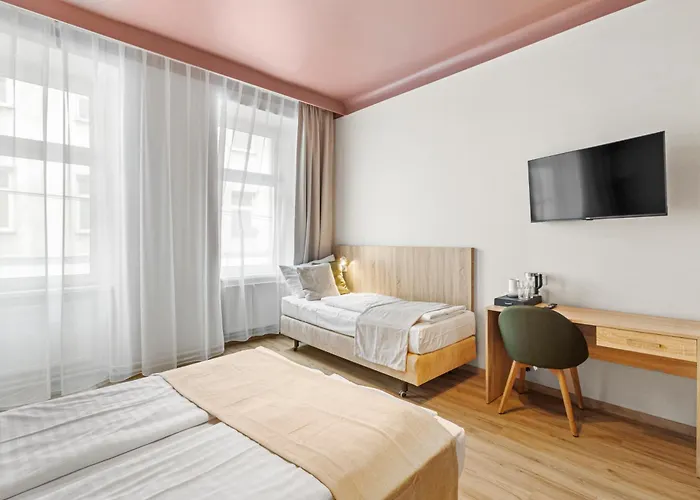 Otel Dependance I 6 Mins To U6 Alser Strasse I Self Check In