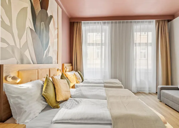 Hotel Dependance I 6 Mins To U6 Alser Straße I Self Check In 3*