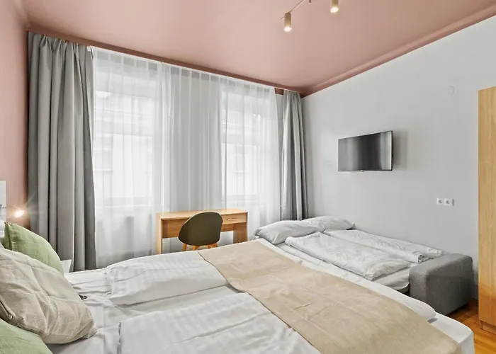 Dependance I 6 Mins To U6 Alser Straße I Self Check In Hotel Wien